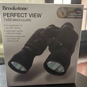 Brookstone Black 7x50 Binoculars - Perfect View